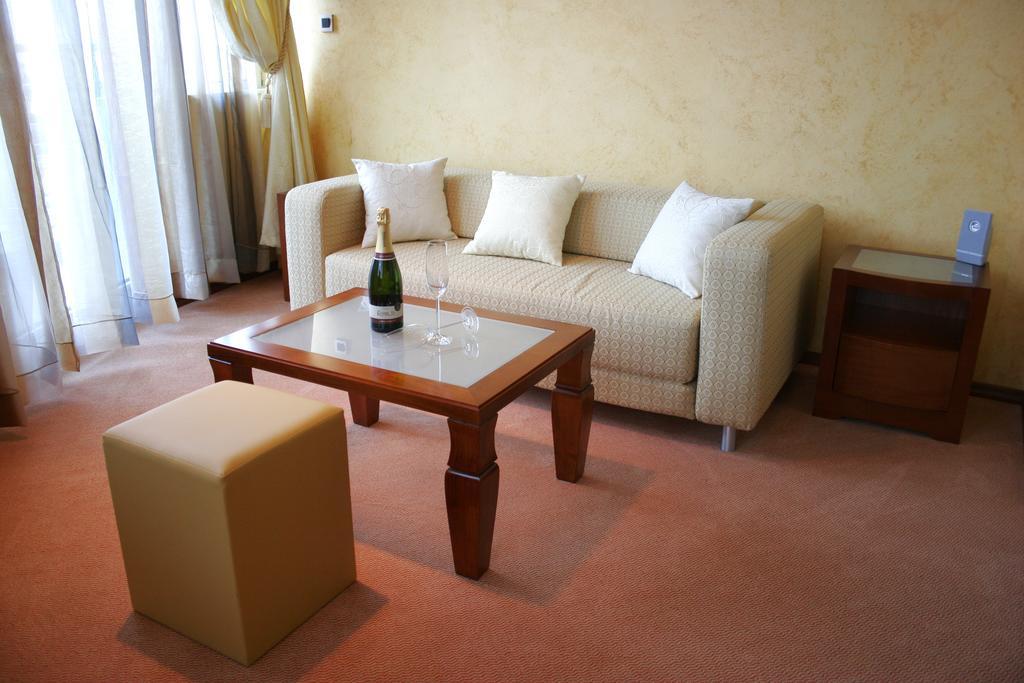 Panorama City Inn Sremski Karlovci Exteriör bild