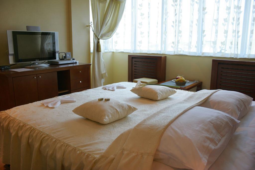 Panorama City Inn Sremski Karlovci Exteriör bild