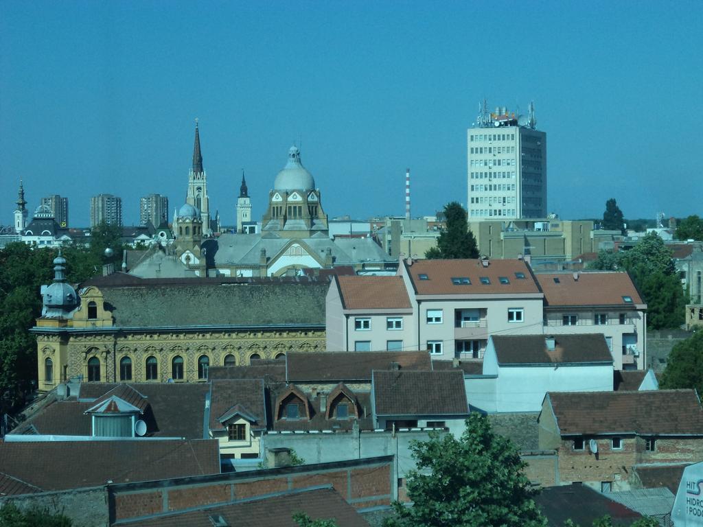 Panorama City Inn Sremski Karlovci Exteriör bild